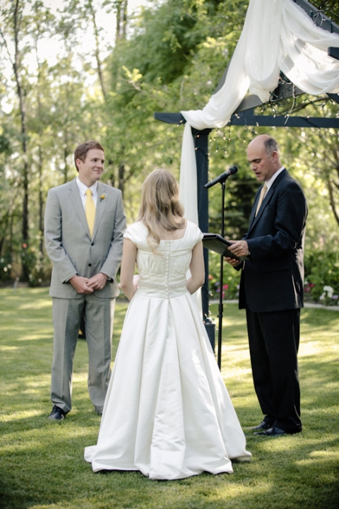 Wedding-and-Portrait-Photographer-Timpanogos-Temple-Wedding040IMG_1784-Blog(pp_w480_h720)