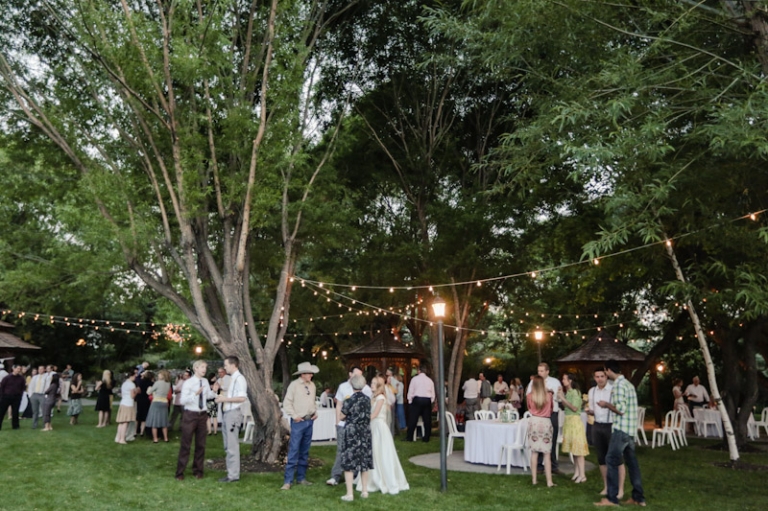 Wedding-and-Portrait-Photographer-Timpanogos-Temple-Wedding0710R0A0734-Blog(pp_w768_h511)