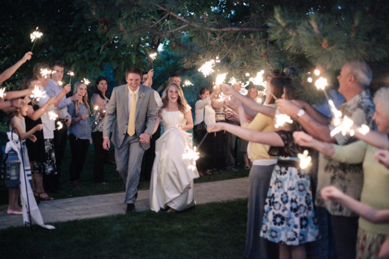 Wedding-and-Portrait-Photographer-Timpanogos-Temple-Wedding076IMG_2459-Blog(pp_w768_h511)