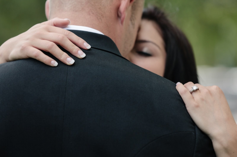 Wedding-and-Portrait-Photographer-Timpanogos-Temple-wedding0220R0A9687-Blog(pp_w768_h511)
