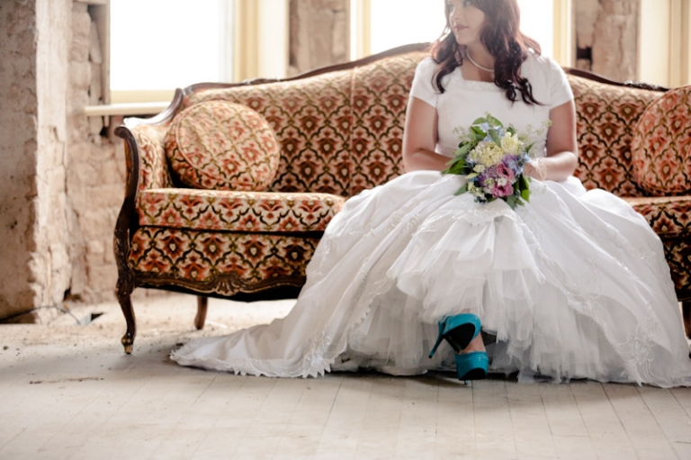 Wedding-and-Portrait-Photographer-Vintage-bridals0020R0A2261-Blog(pp_w768_h511)