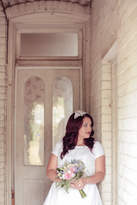 Wedding-and-Portrait-Photographer-Vintage-bridals0230R0A2212-Blog(pp_w480_h720)
