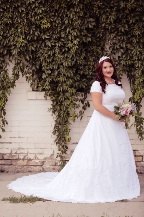 Wedding-and-Portrait-Photographer-Vintage-bridals0250R0A2178-Blog(pp_w480_h720)