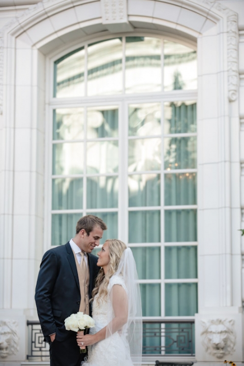 Wedding-and-Portrait-Photographer-slc-bridals0160R0A8560-Blog(pp_w480_h720)
