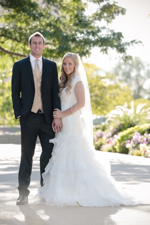 Wedding-and-Portrait-Photographer-slc-bridals0270R0A8840-Blog(pp_w480_h720)