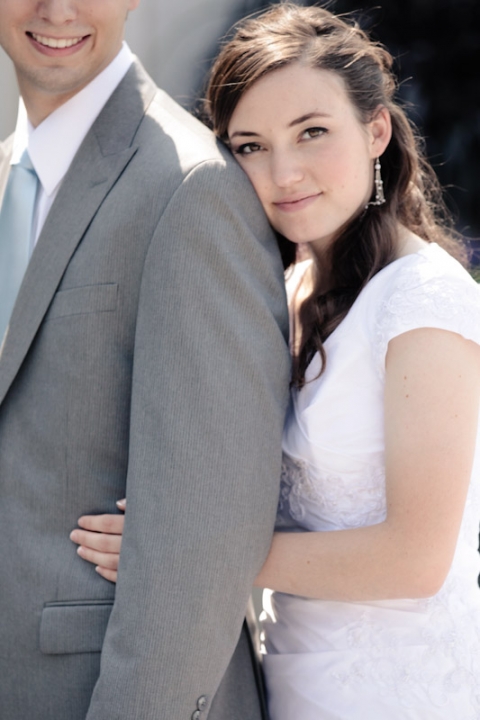 Wedding-and-Portrait-Photographer-Bountiful-temple-wedding034IMG_2430-Blog(pp_w480_h720)