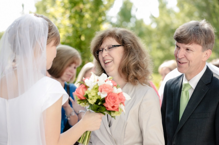 Wedding-and-Portrait-Photographer-Mount-Timpanogos-Temple-Wedding0080R0A9117-Blog(pp_w768_h511)