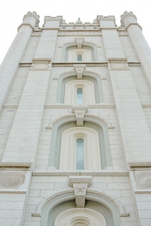 Wedding-and-Portrait-Photographer-SLC-Temple-wedding-photography0010R0A4451-Blog(pp_w480_h720)