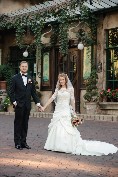 Wedding-Photographer-La-Caille-Wedding-Photography035-Blog(pp_w480_h720)
