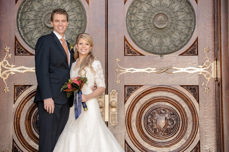 Wedding-Photographer-This-is-the-place-heritage-park-reception011-Blog(pp_w768_h511)