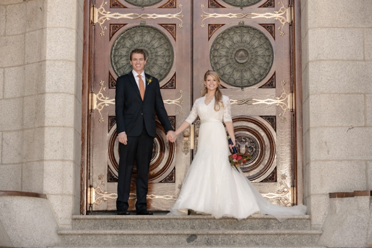 Wedding-Photographer-This-is-the-place-heritage-park-reception015-Blog(pp_w768_h511)