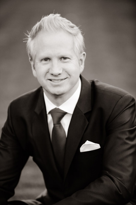 Wedding-and-Portrait-Photographer-Bridals-Kim-Scott0170R0A1398-Blog(pp_w480_h720)