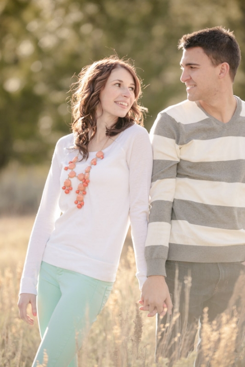 Wedding-Photographer-Canyon-Engagements-UT-photographer006-Blog(pp_w480_h720)