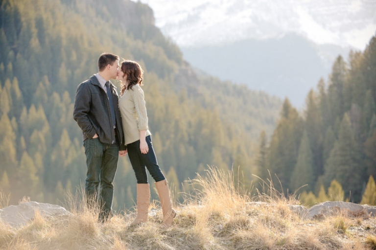 Wedding-Photographer-Canyon-Engagements-UT-photographer027-Blog(pp_w768_h511)