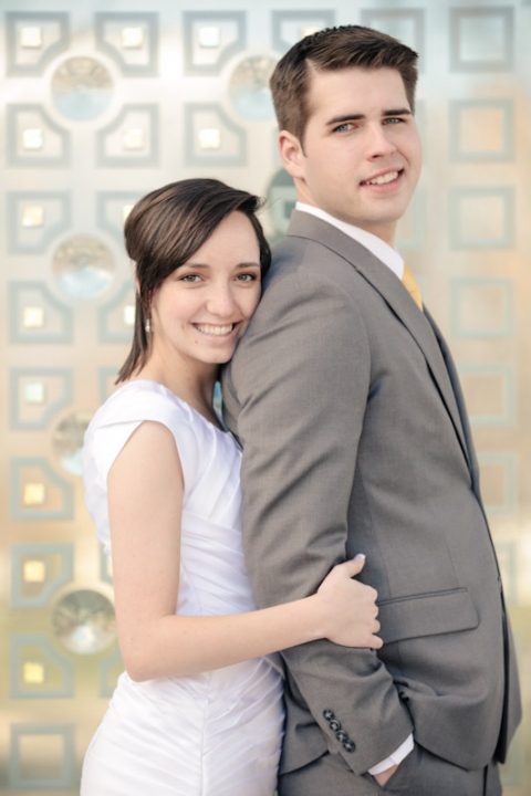 Wedding-Photographer-Timpanogos-Temple-wedding-photos007-Blog(pp_w480_h720)