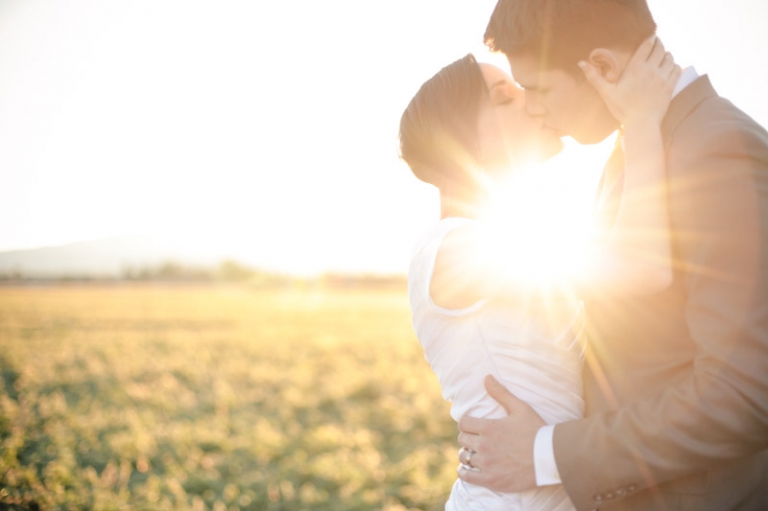 Wedding-Photographer-Timpanogos-Temple-wedding-photos029-Blog(pp_w768_h511)