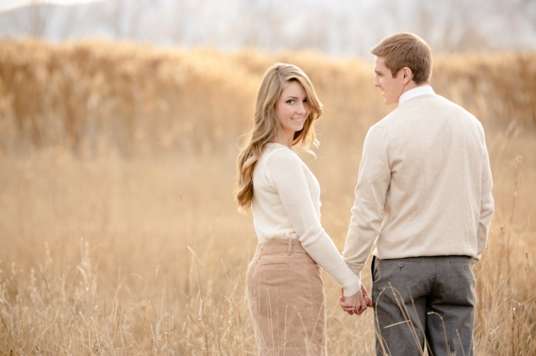 Wedding-Photographer-Cute-Engagements003-Blog(pp_w768_h511)