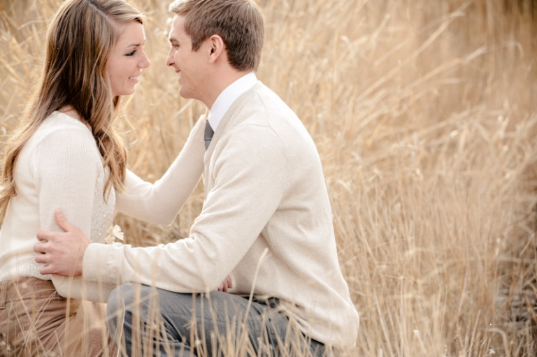 Wedding-Photographer-Cute-Engagements010-Blog(pp_w768_h511)