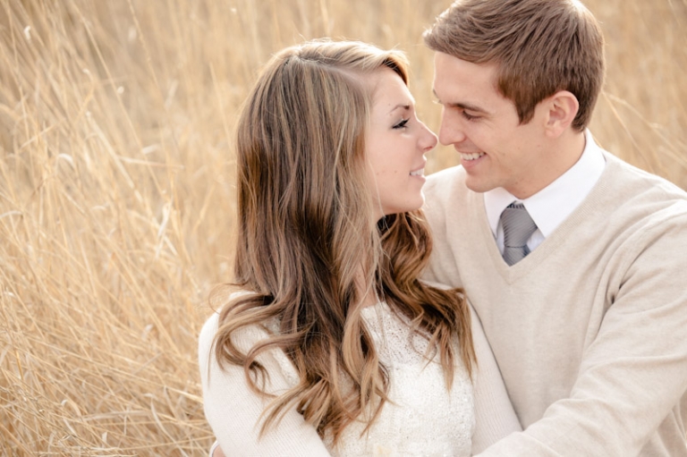 Wedding-Photographer-Cute-Engagements016-Blog(pp_w768_h511)