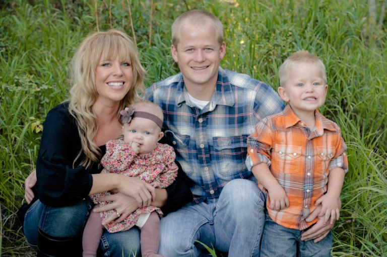 Wedding-and-Portrait-Photographer-Fall-Family-photos0080R0A2842-Blog(pp_w768_h511)