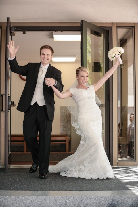 Wedding-and-Portrait-Photographer-SLC-temple-wedding0050R0A1741-Blog(pp_w480_h720)