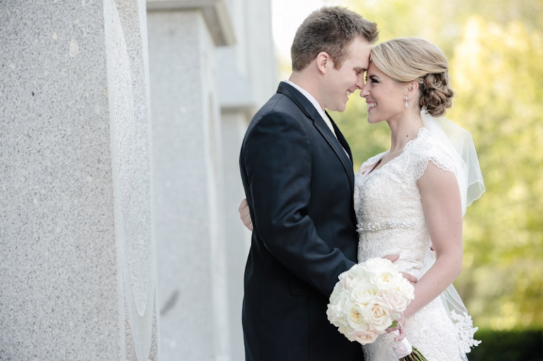 Wedding-and-Portrait-Photographer-SLC-temple-wedding0160R0A2377-Blog(pp_w768_h511)