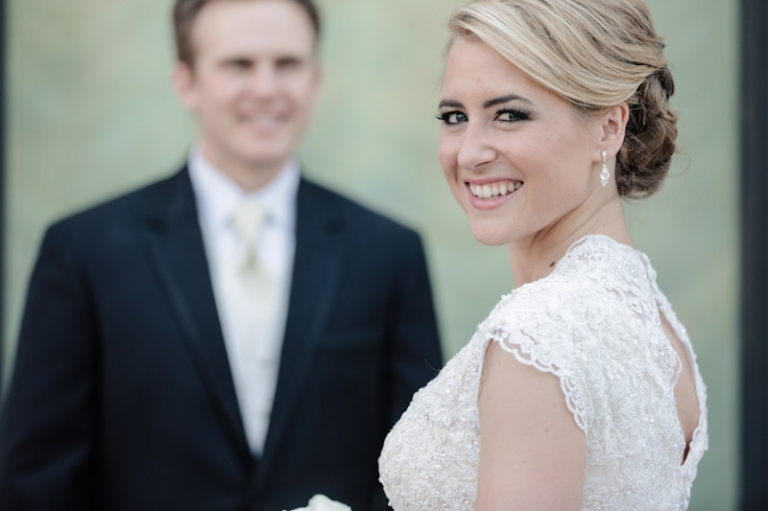 Wedding-and-Portrait-Photographer-SLC-temple-wedding0190R0A2429-Blog(pp_w768_h511)