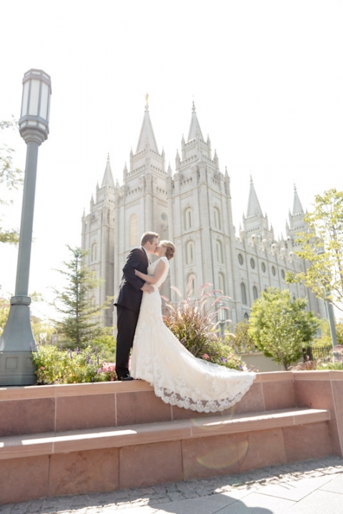 Wedding-and-Portrait-Photographer-SLC-temple-wedding0240R0A2553-Blog(pp_w480_h720)