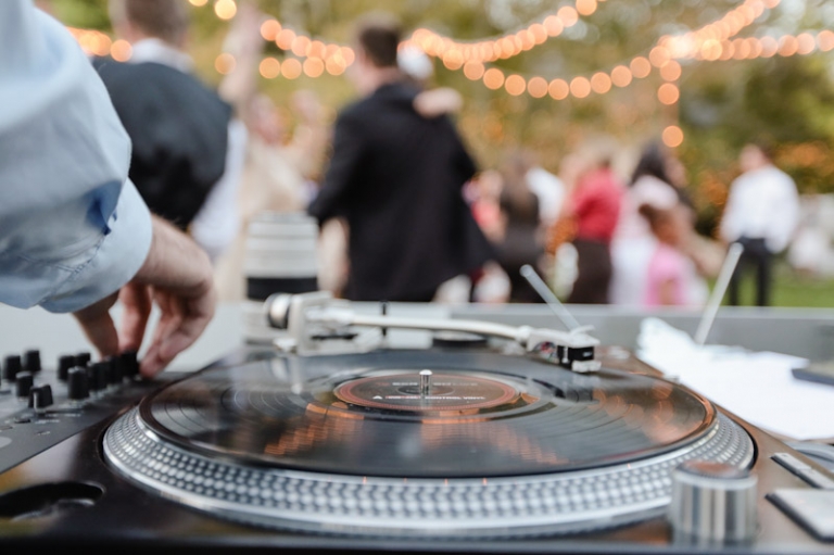 Wedding-and-Portrait-Photographer-SLC-temple-wedding0480R0A3672-Blog(pp_w768_h511)