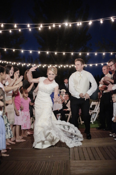 Wedding-and-Portrait-Photographer-SLC-temple-wedding0550R0A3960-Blog(pp_w480_h720)