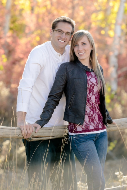 Wedding-and-Portrait-Photographer-Fall-Canyon-Engagements-UT0020R0A5402-Blog(pp_w480_h720)