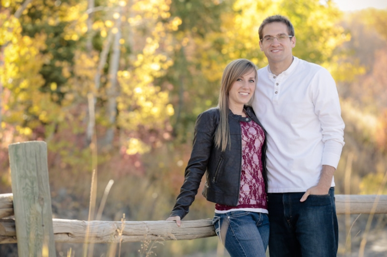 Wedding-and-Portrait-Photographer-Fall-Canyon-Engagements-UT0040R0A5485-Blog(pp_w768_h511)