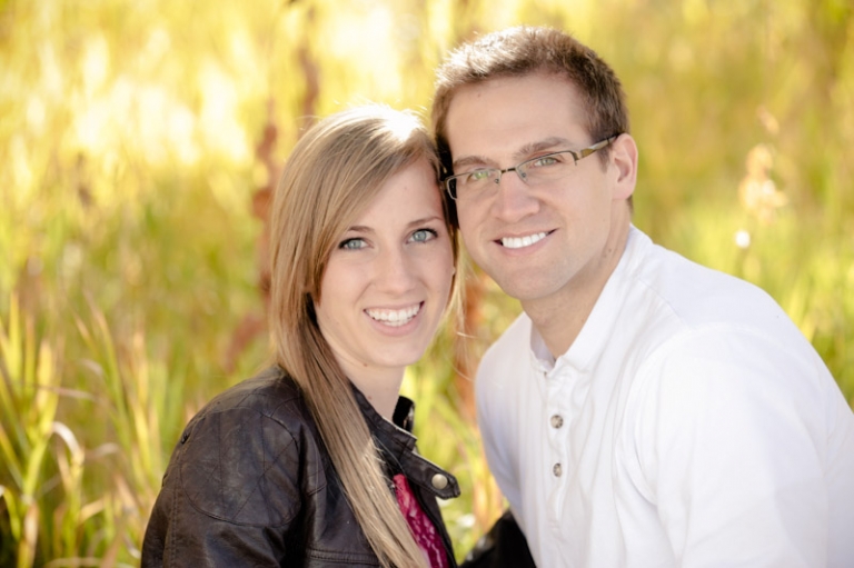 Wedding-and-Portrait-Photographer-Fall-Canyon-Engagements-UT0080R0A5720-Blog(pp_w768_h511)