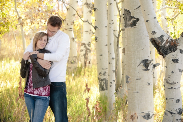 Wedding-and-Portrait-Photographer-Fall-Canyon-Engagements-UT0100R0A5704-Blog(pp_w768_h511)