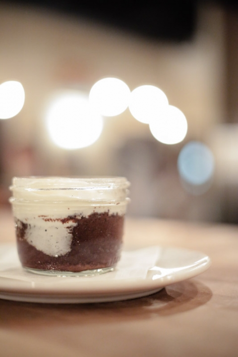 Wedding-Photographer-Emerys-20th-Anniversary022-Blog(pp_w480_h720)