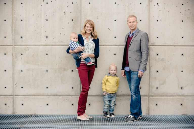 Wedding-Photographer-Family-photos010-Blog(pp_w768_h511)