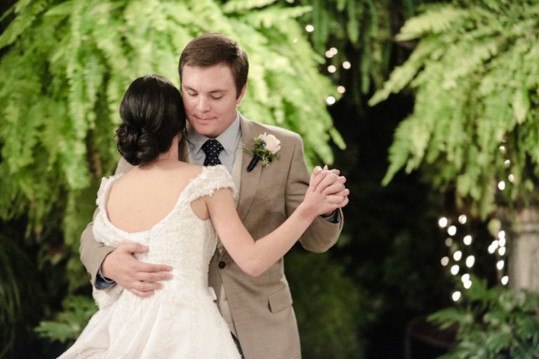 Wedding-and-Portrait-Photographer-Le-Jardin-Wedding0520R0A2327-Blog(pp_w768_h511)