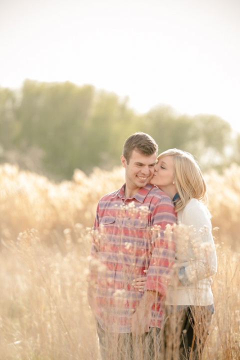 EK-Studios-Wedding-Photographer-Dock-Engagements002-Blog(pp_w480_h720)