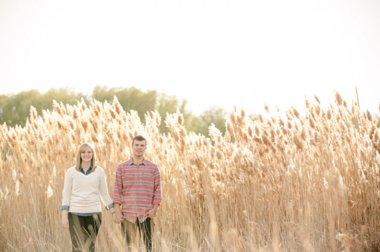 EK-Studios-Wedding-Photographer-Dock-Engagements005-Blog(pp_w768_h511)