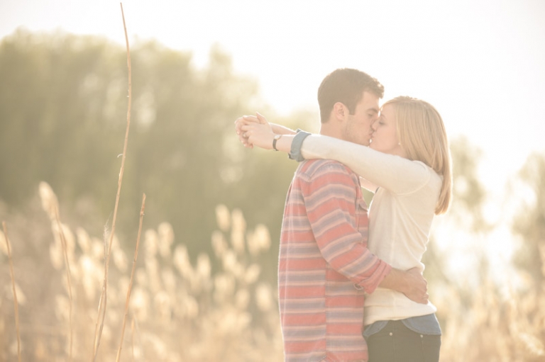 EK-Studios-Wedding-Photographer-Dock-Engagements015-Blog(pp_w768_h511)