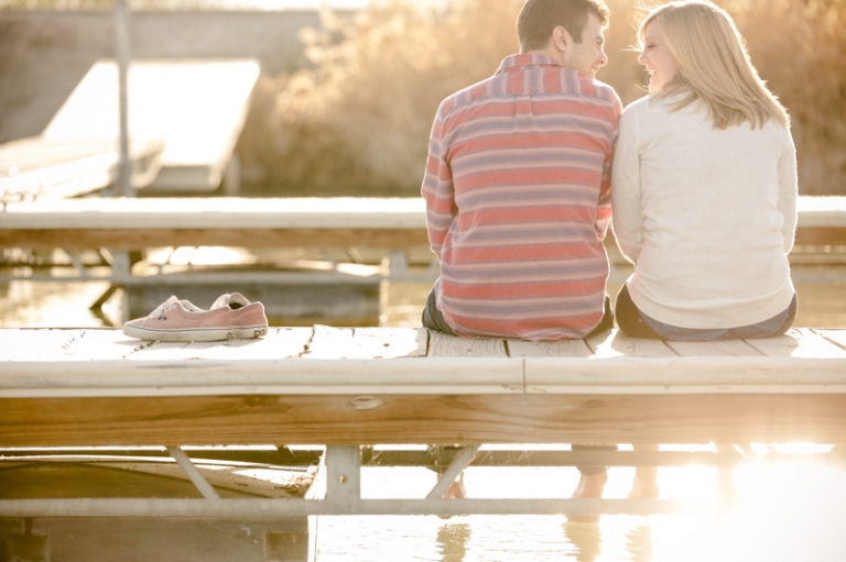 EK-Studios-Wedding-Photographer-Dock-Engagements026-Blog(pp_w768_h511)