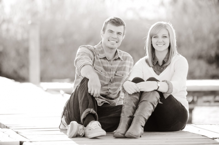 EK-Studios-Wedding-Photographer-Dock-Engagements027-Blog(pp_w768_h511)