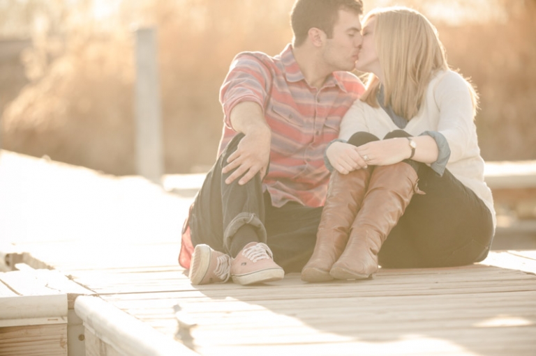 EK-Studios-Wedding-Photographer-Dock-Engagements029-Blog(pp_w768_h511)