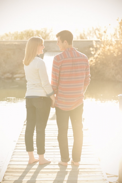 EK-Studios-Wedding-Photographer-Dock-Engagements033-Blog(pp_w480_h720)