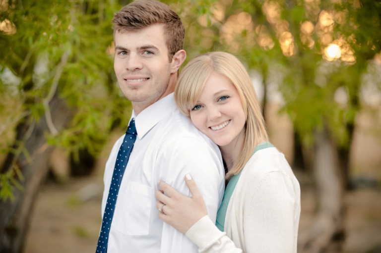EK-Studios-Wedding-Photographer-Dock-Engagements048-Blog(pp_w768_h511)