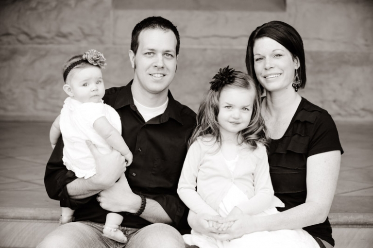 EK-Studios-Wedding-Photographer-Family-photos005-Blog(pp_w768_h511)