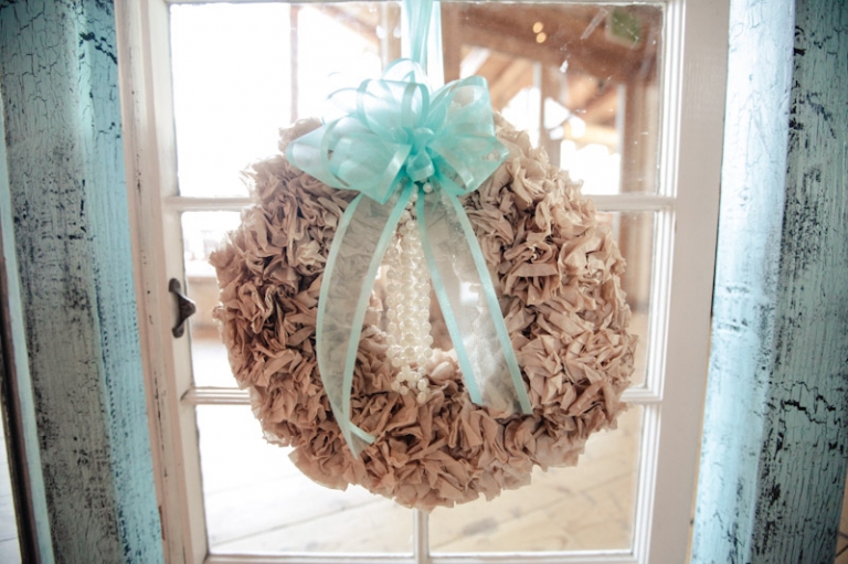 Wedding-Photographer-Vintage-Wedding-Reception002-Blog(pp_w768_h511)