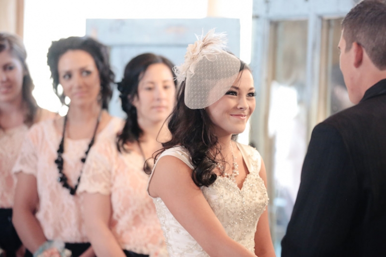 Wedding-Photographer-Vintage-Wedding-Reception015-Blog(pp_w768_h511)