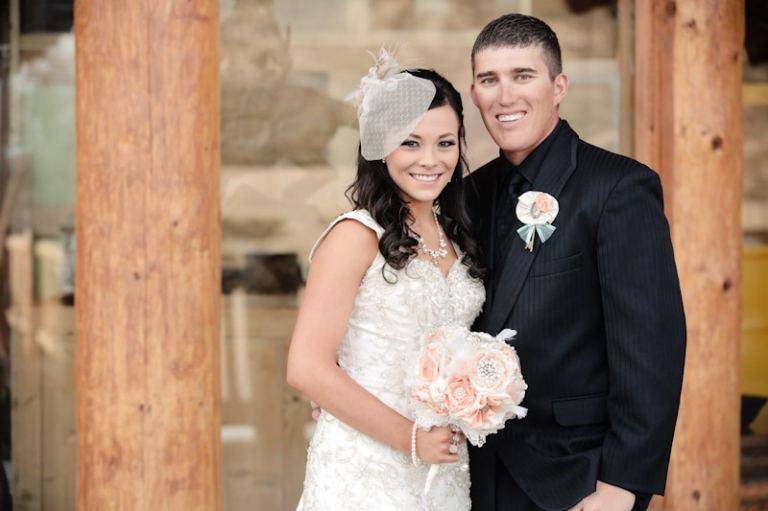 Wedding-Photographer-Vintage-Wedding-Reception022-Blog(pp_w768_h511)