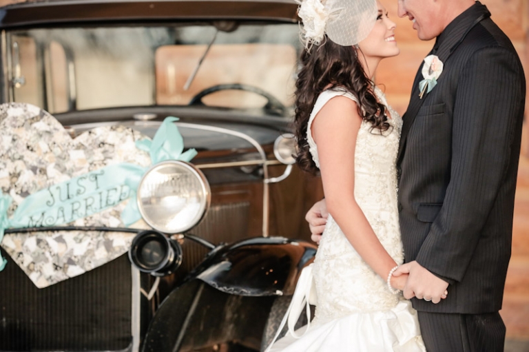 Wedding-Photographer-Vintage-Wedding-Reception032-Blog(pp_w768_h511)